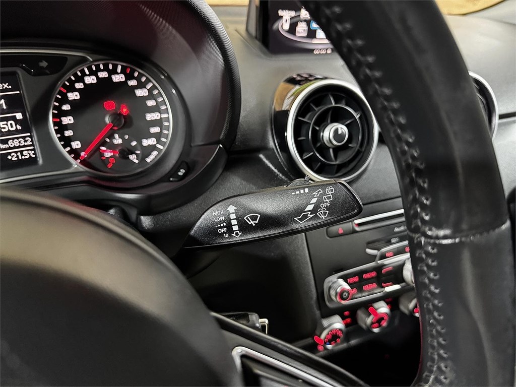 Foto 19 AUDI A1 Sportback 1.6 TDI 115CV Adrenalin2 S-Line