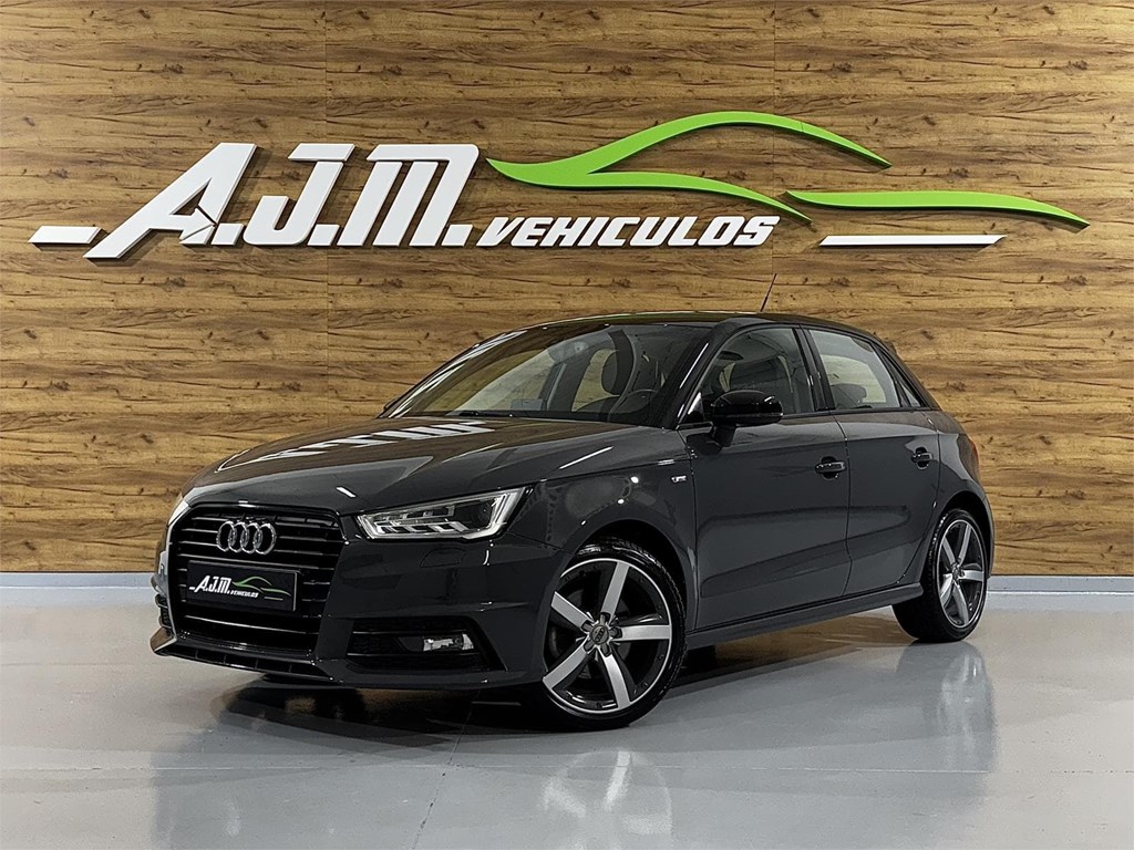 Foto 1 AUDI A1 Sportback 1.6 TDI 115CV Adrenalin2 S-Line