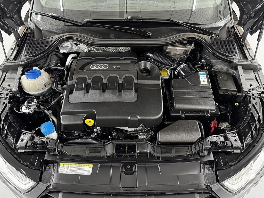 Foto 38 AUDI A1 Sportback 1.6 TDI 115CV Adrenalin2 S-Line