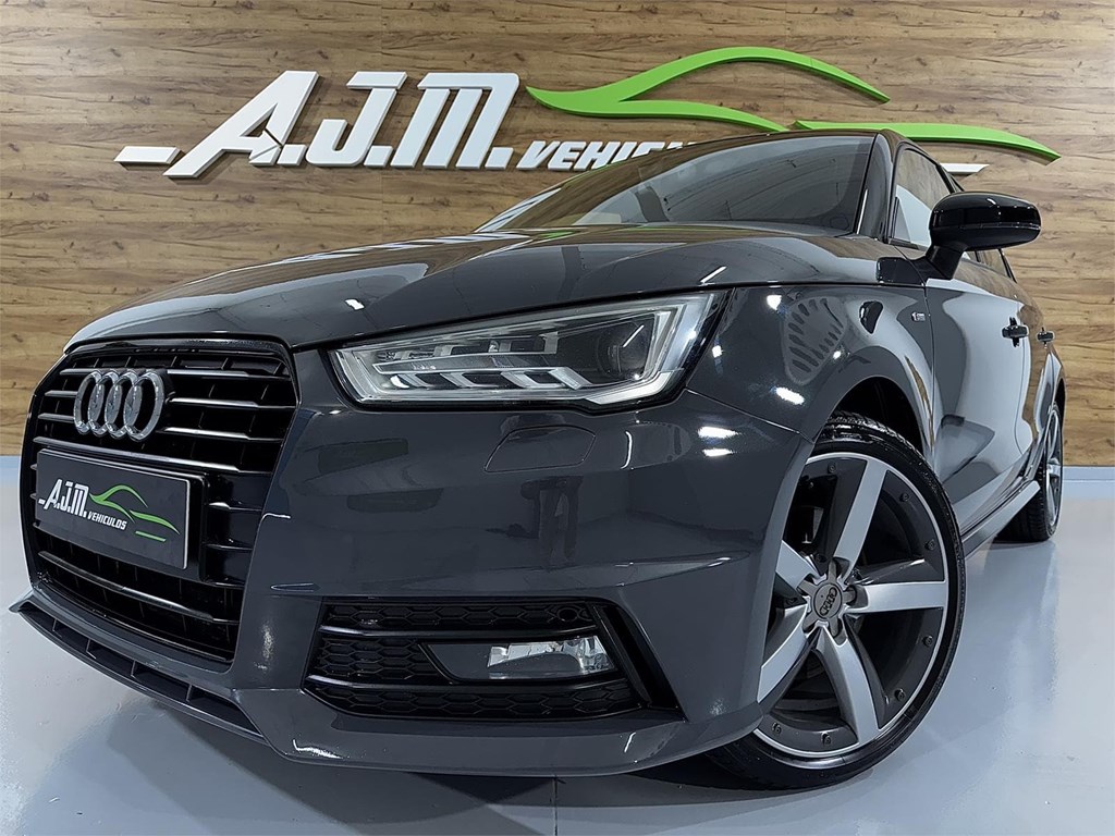 Foto 6 AUDI A1 Sportback 1.6 TDI 115CV Adrenalin2 S-Line