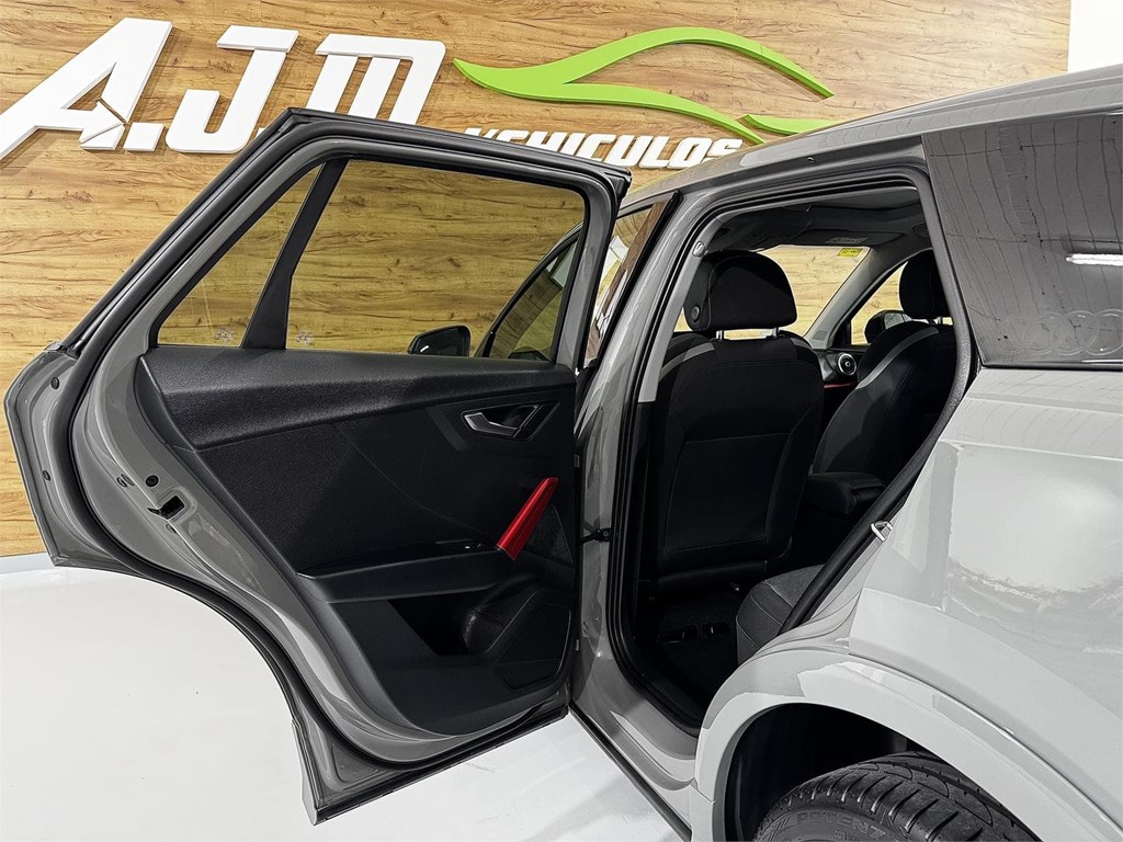 Foto 38 AUDI Q2 Black Line 1.5 TFSI 150CV S tronic (AUTOMÁTICO 7 VEL.)