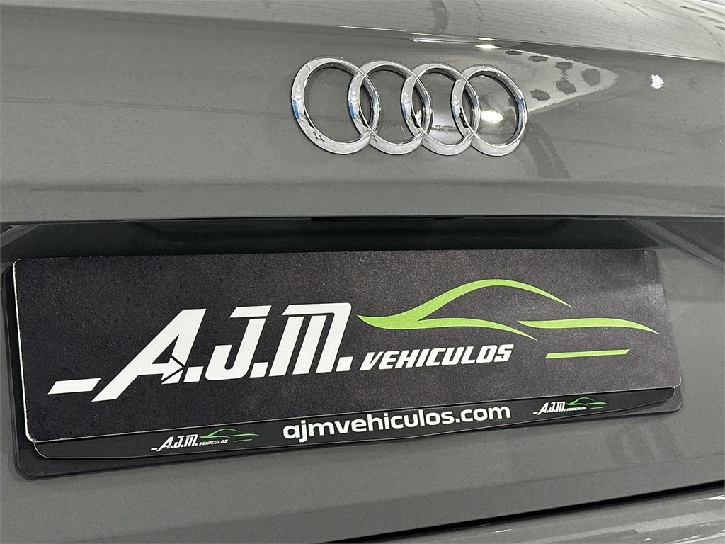 Foto 46 AUDI Q2 Black Line 1.5 TFSI 150CV S tronic (AUTOMÁTOCO 7 VEL.)