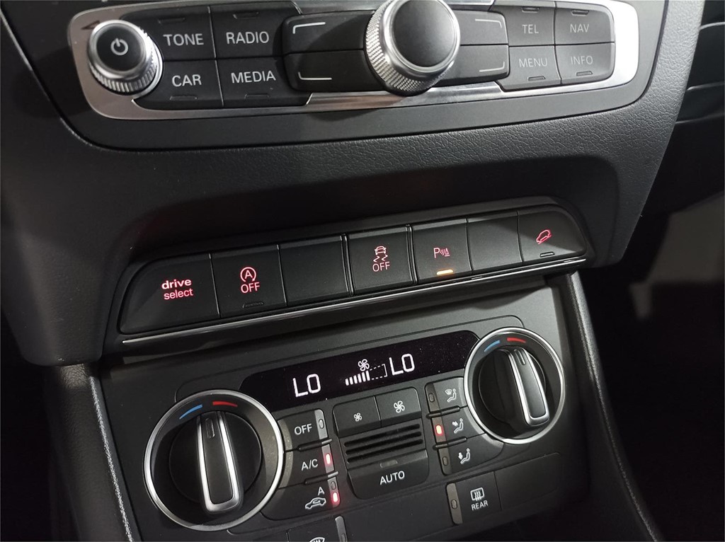 Foto 9 AUDI Q3 SPORT EDITION QUATTRO S-TONIC 7V