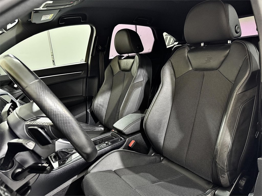 Foto 25 AUDI Q3 Sportback S-LINE 2.0 TDI 150CV S tronic (AUTOMÁTICO 7V)