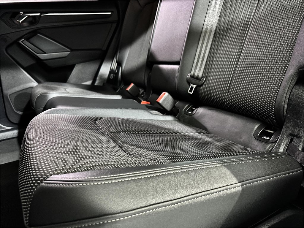 Foto 41 AUDI Q3 Sportback S-LINE 2.0 TDI 150CV S tronic (AUTOMÁTICO 7V)