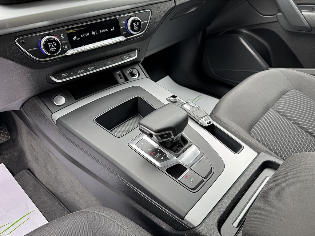 Foto 19 AUDI Q5 ADVANCED 2.0 TDI 165CV S Tronic