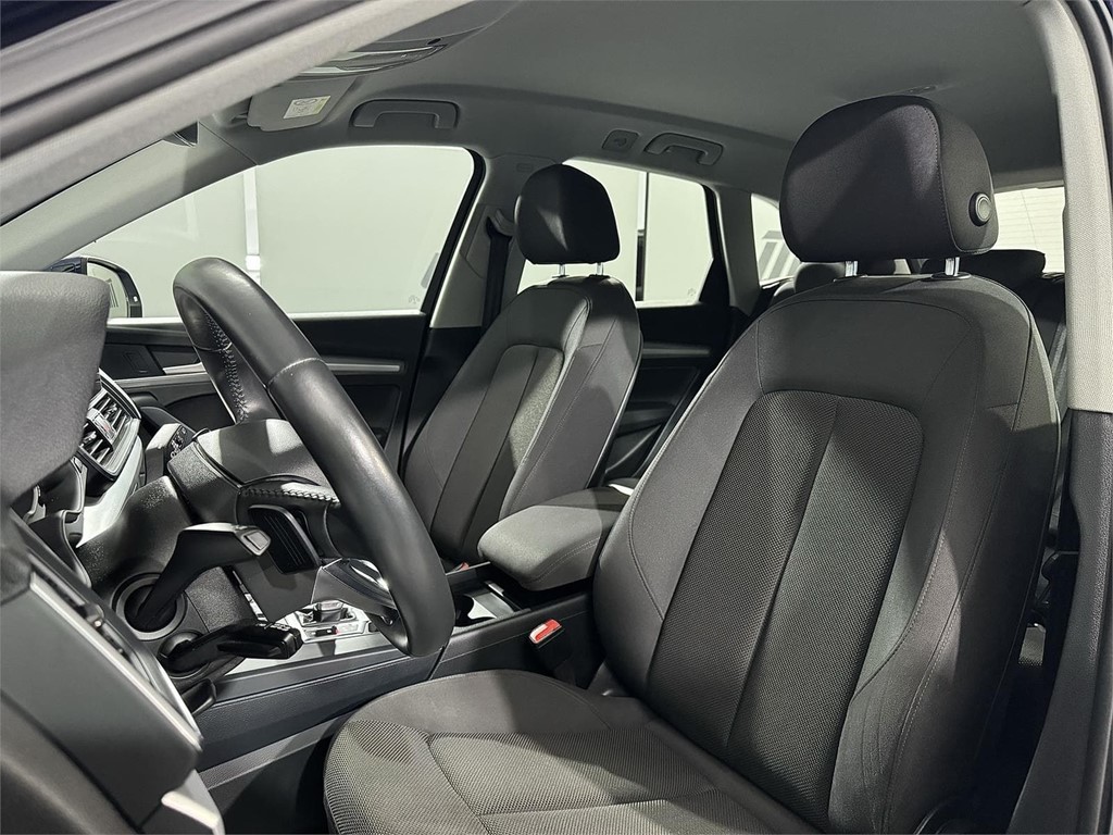 Foto 20 AUDI Q5 QUATTRO DESIGN 2.0 TDI 165CV S-Tronic