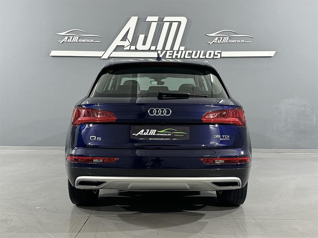 Foto 35 AUDI Q5 QUATTRO DESIGN 2.0 TDI 165CV S-Tronic