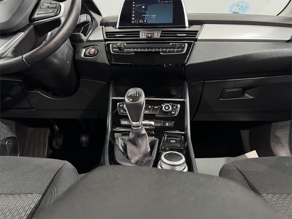 Foto 22 BMW Serie 2 Active Tourer 218d Business 2.0 150 CV