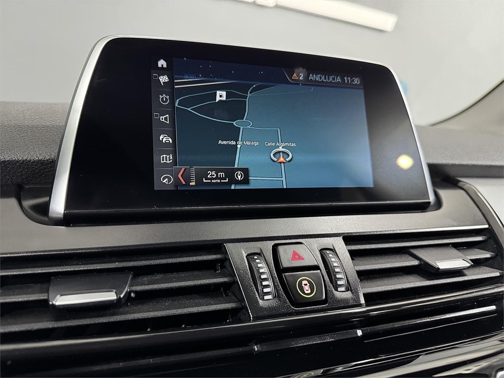 Foto 26 BMW Serie 2 Active Tourer 218d Business 2.0 150 CV