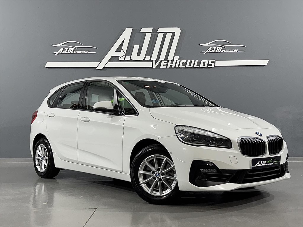 Foto 3 BMW Serie 2 Active Tourer 218d Business 2.0 150 CV