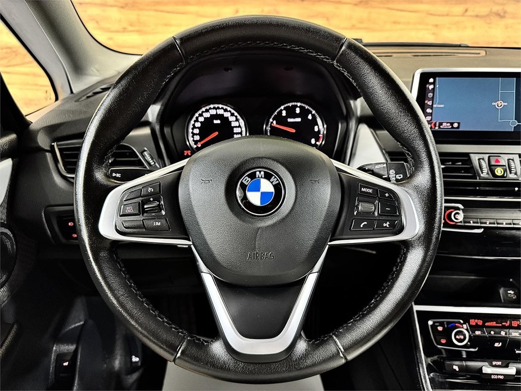 Foto 14 BMW Serie 2 Gran Tourer 218d Business 2.0 150 CV