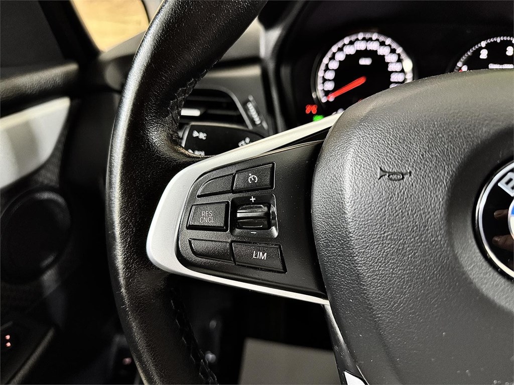 Foto 15 BMW Serie 2 Gran Tourer 218d Business 2.0 150 CV