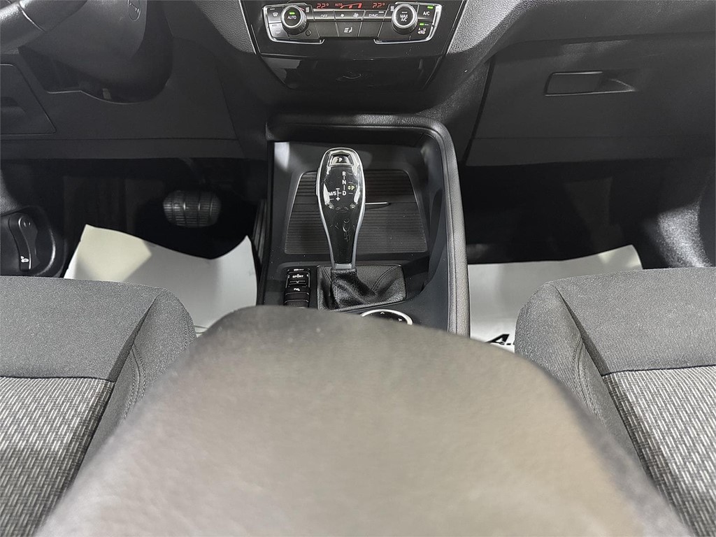 Foto 21 BMW X1 sDrive16d Business 1.5 115CV AUTO 7V