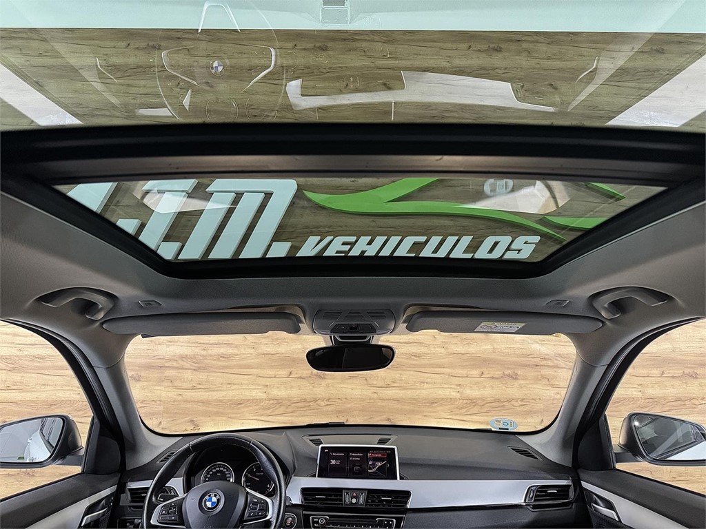 Foto 30 BMW X1 sDrive16d Business 1.5 115CV AUTO 7V