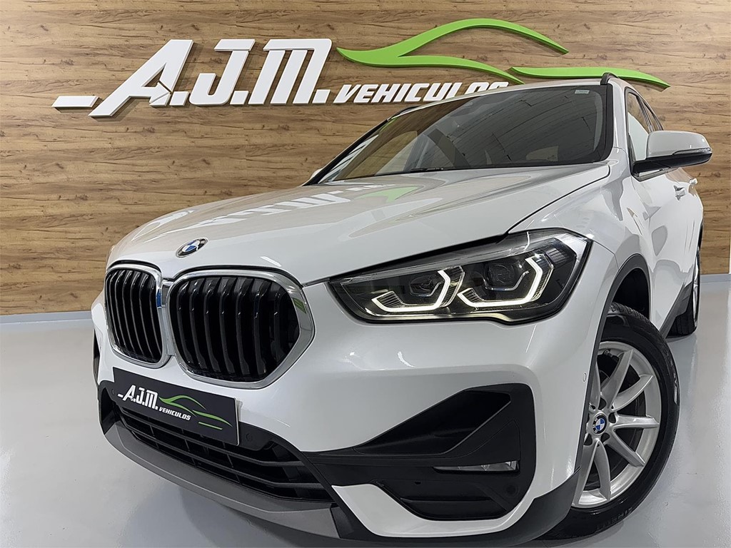 Foto 42 BMW X1 sDrive16d Business 1.5 115CV AUTO 7V