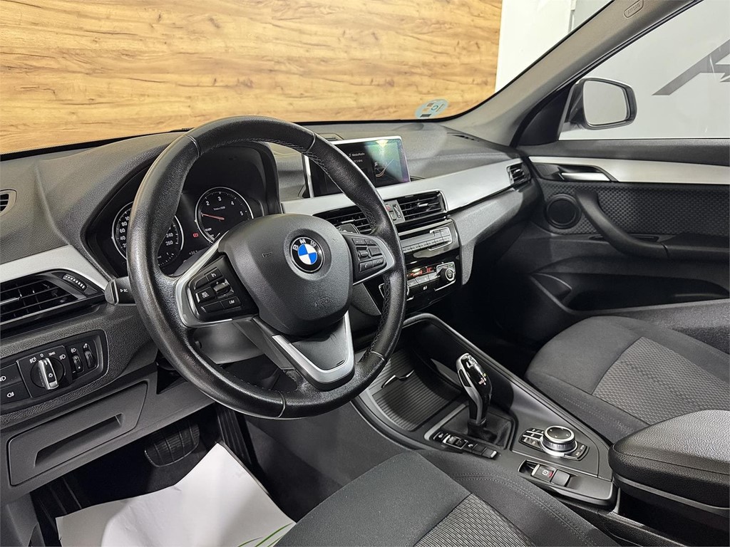 Foto 6 BMW X1 sDrive16d Business 1.5 115CV AUTO 7V
