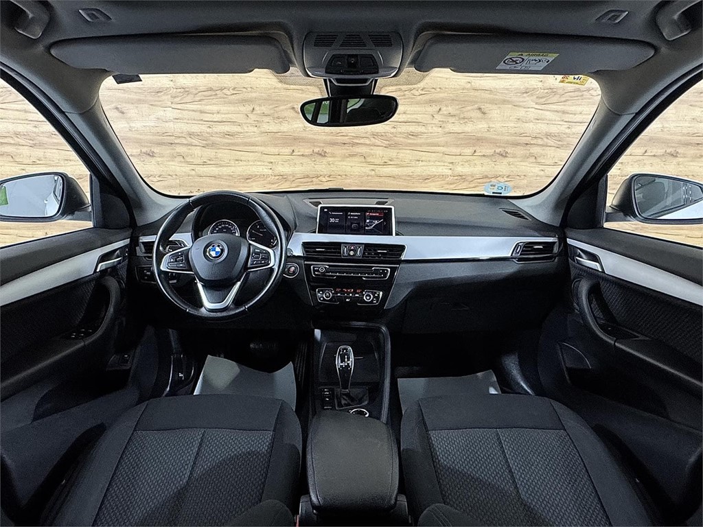 Foto 7 BMW X1 sDrive16d Business 1.5 115CV AUTO 7V