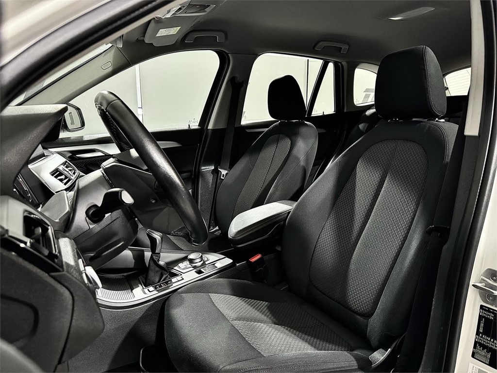 Foto 25 BMW X1 sDrive16d Business 1.5 115CV