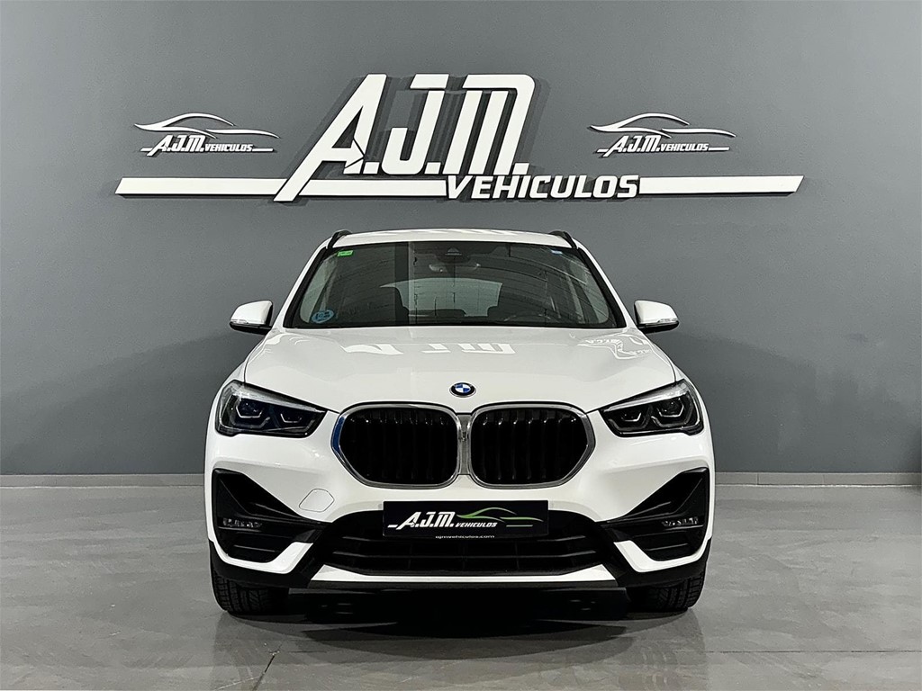Foto 2 BMW X1 sDrive16d Business 1.5 115CV