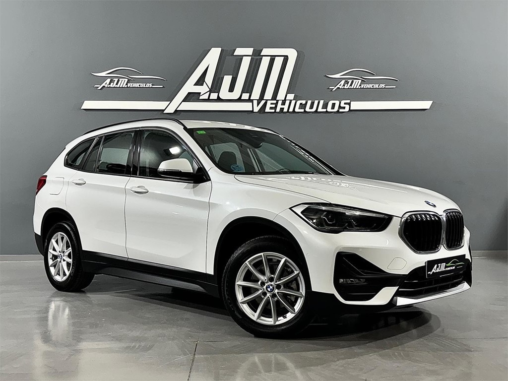 Foto 3 BMW X1 sDrive16d Business 1.5 115CV