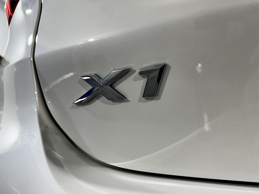 Foto 6 BMW X1 sDrive16d Business 1.5 115CV
