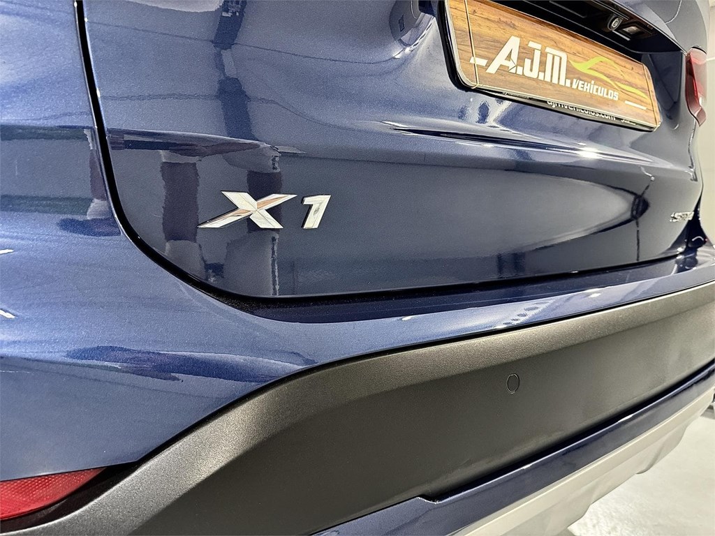 Foto 18 BMW X1 sDrive18d 2.0 150CV