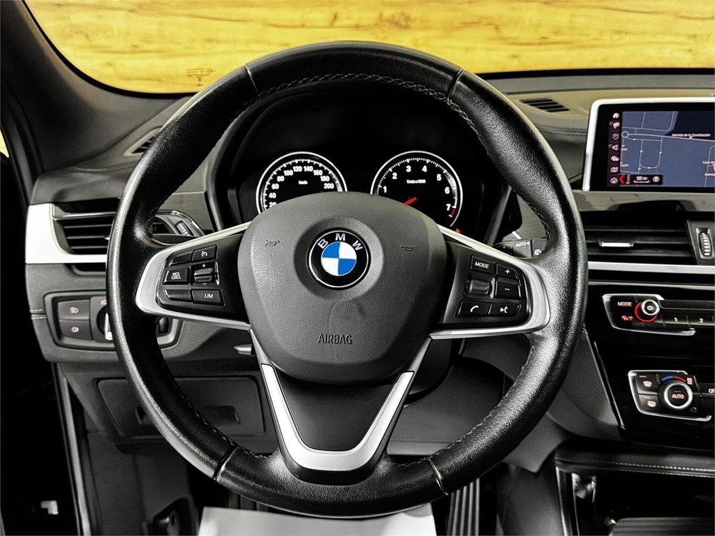 Foto 10 BMW X2 SDrive 18I 1.5 140 CV