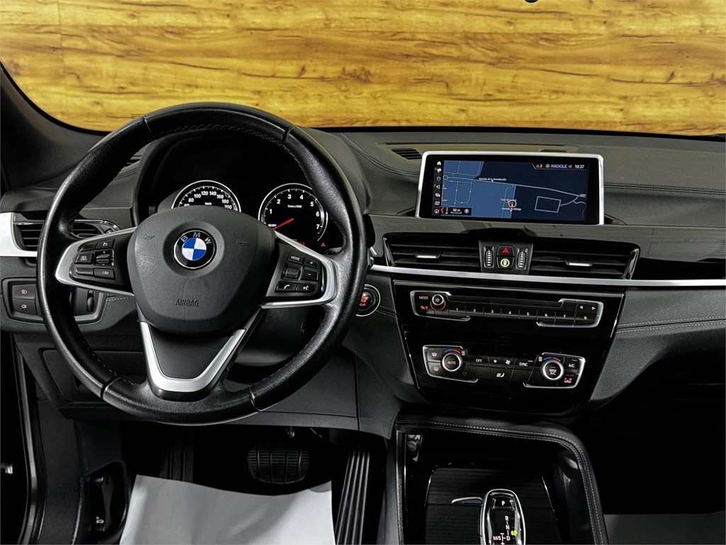 Foto 9 BMW X2 SDrive 18I 1.5 140 CV