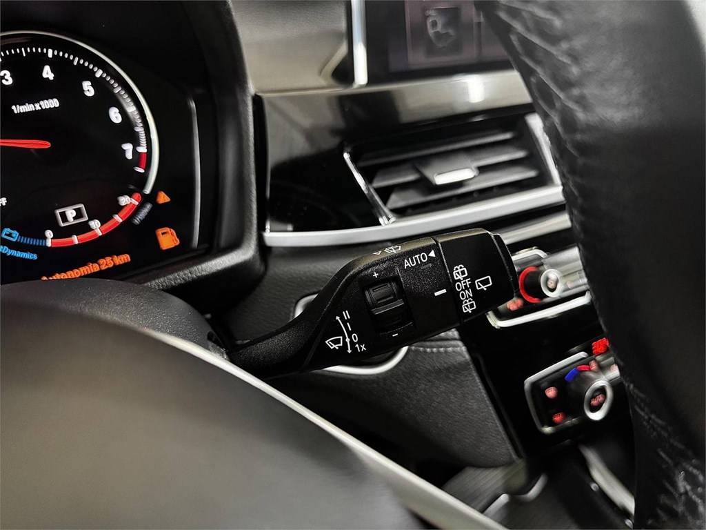 Foto 20 BMW X2 sDrive18i 1.5 140CV AUTO 7V