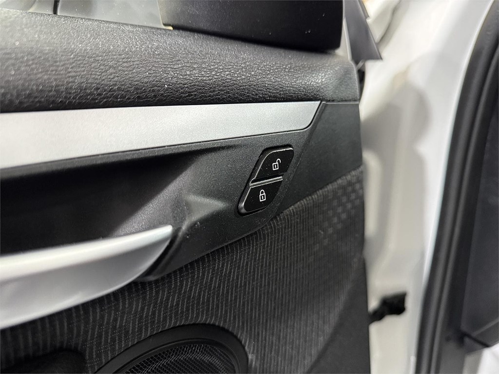 Foto 22 BMW X2 sDrive18i CX 1.5 140CV AUTO 7V