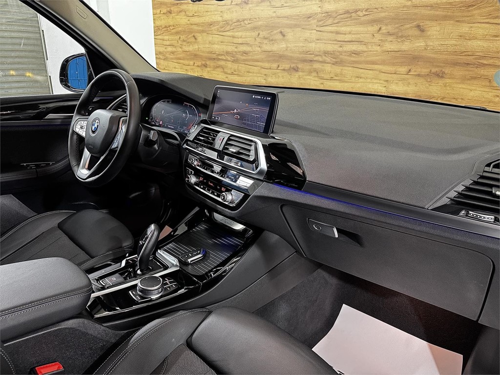 Foto 8 BMW X3 sDrive18d X-Line 2.0 150 CV