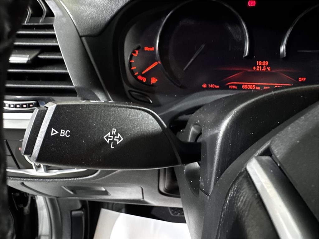 Foto 13 BMW X3 xDrive20d 2.0 190 CV