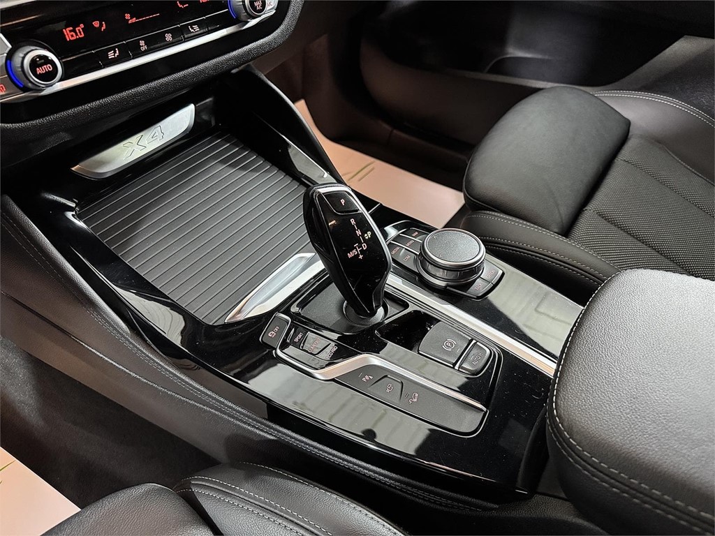 Foto 25 BMW X4 xDrive20d X-Line 2.0 190CV