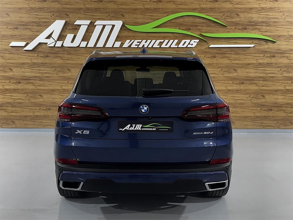 Foto 45 BMW X5 xDRIVE30d 3.0 286 CV 4x4 AUTO 8v