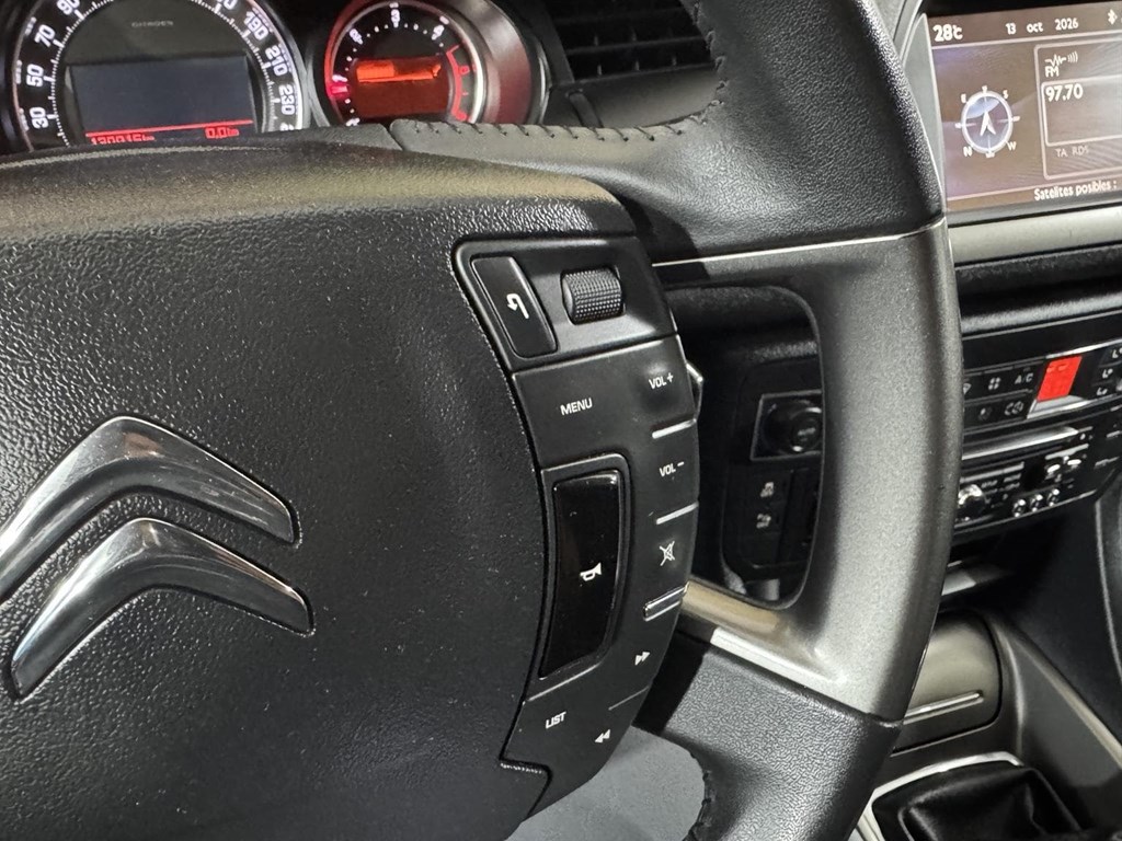 Foto 13 CITROEN C5 1.6 HDi Exclusive