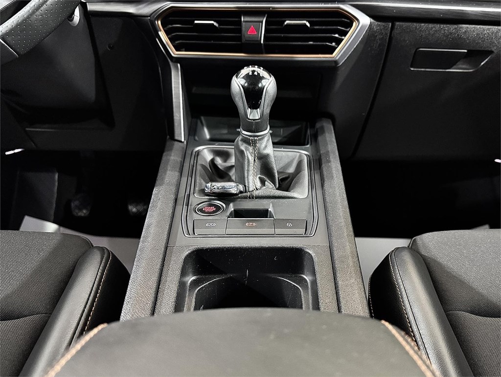 Foto 28 CUPRA FORMENTOR 1.5 TSI 150 CV (GASOLINA)