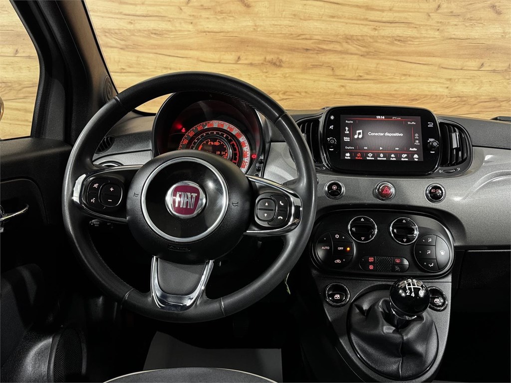Foto 17 FIAT 500 Lounge 1.2 69 CV
