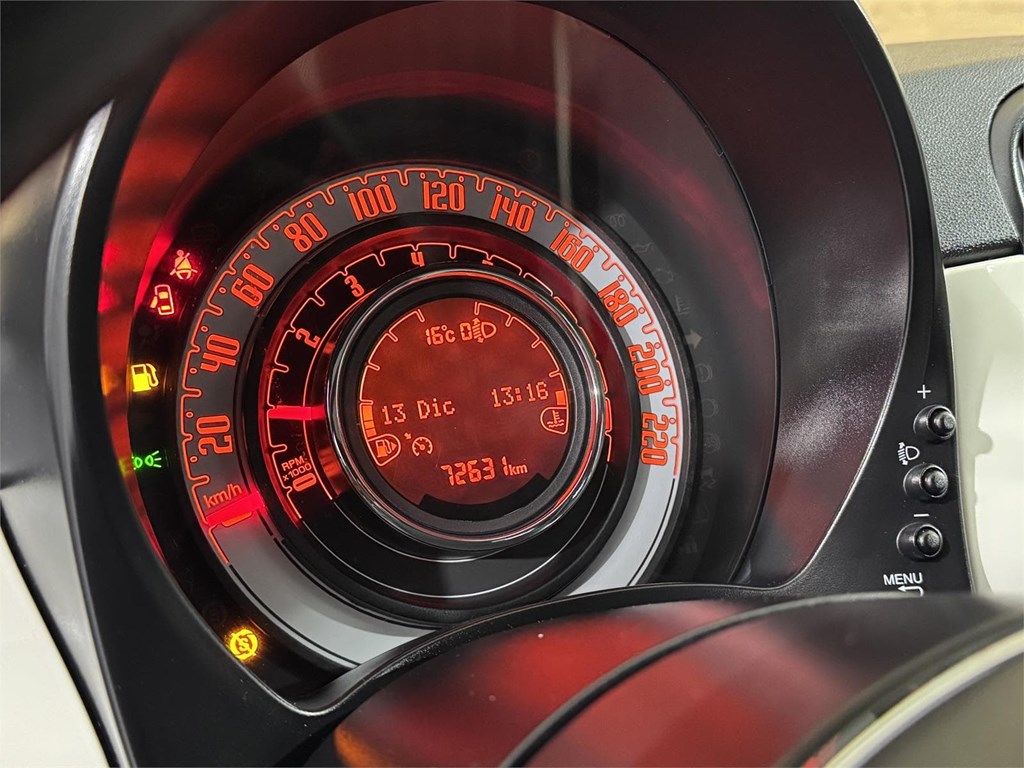 Foto 10 FIAT 500 Lounge 1.2 8v 69 CV