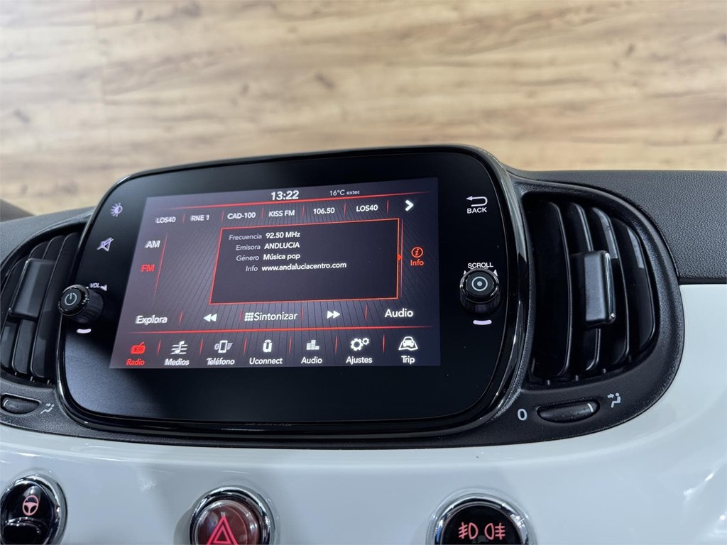 Foto 24 FIAT 500 Lounge 1.2 8v 69 CV