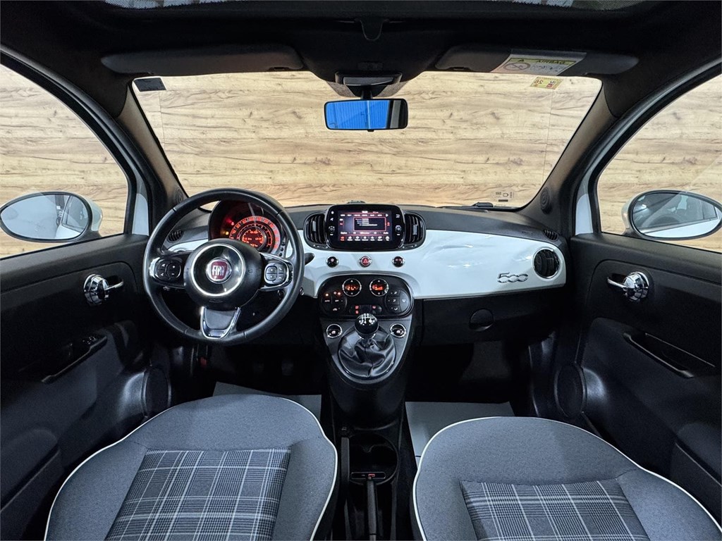 Foto 7 FIAT 500 Lounge 1.2 8v 69 CV