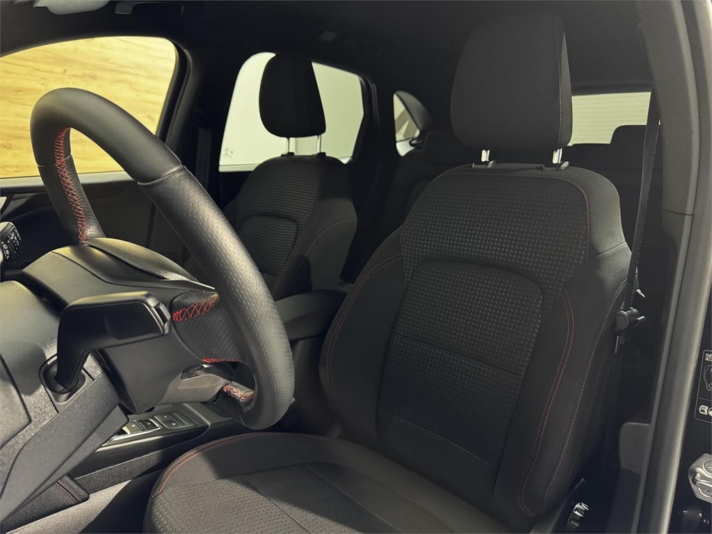 Foto 8 FORD Kuga ST-Line 2.5 190 CV Duratec FHEV Auto