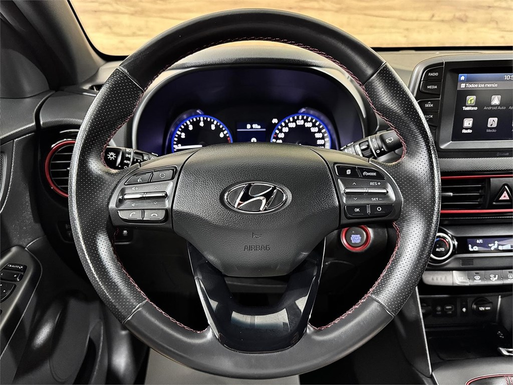 Foto 14 HYUNDAI KONA 1.0 120CV TGDI SLE 4x2