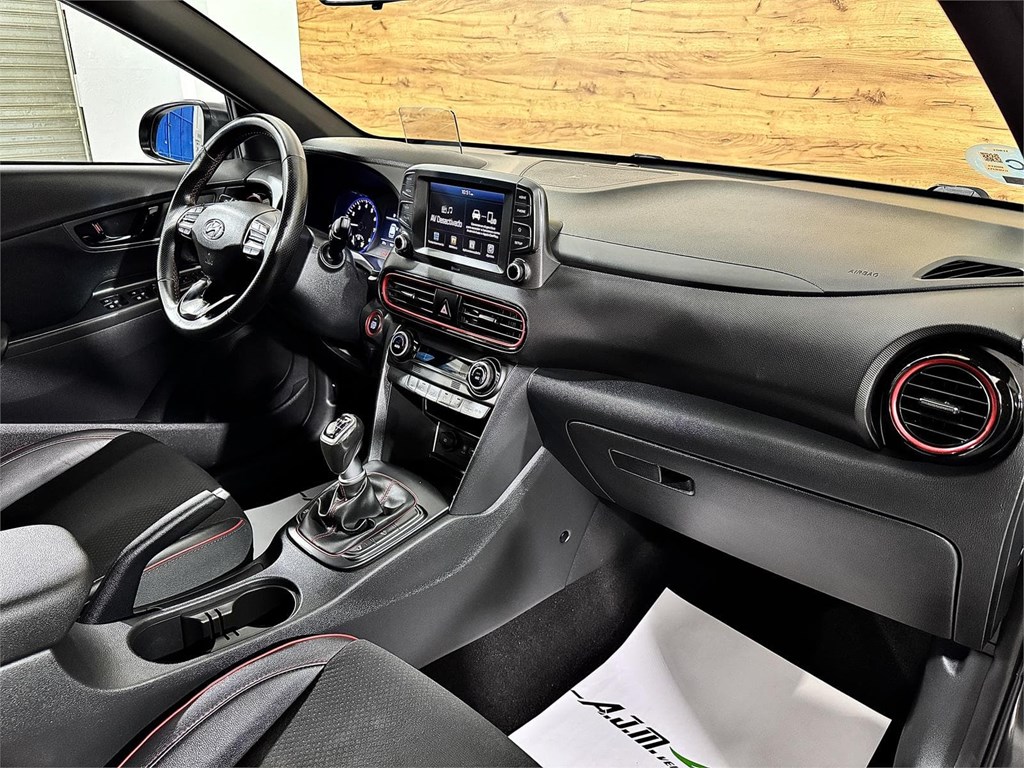 Foto 9 HYUNDAI KONA 1.0 120CV TGDI SLE 4x2