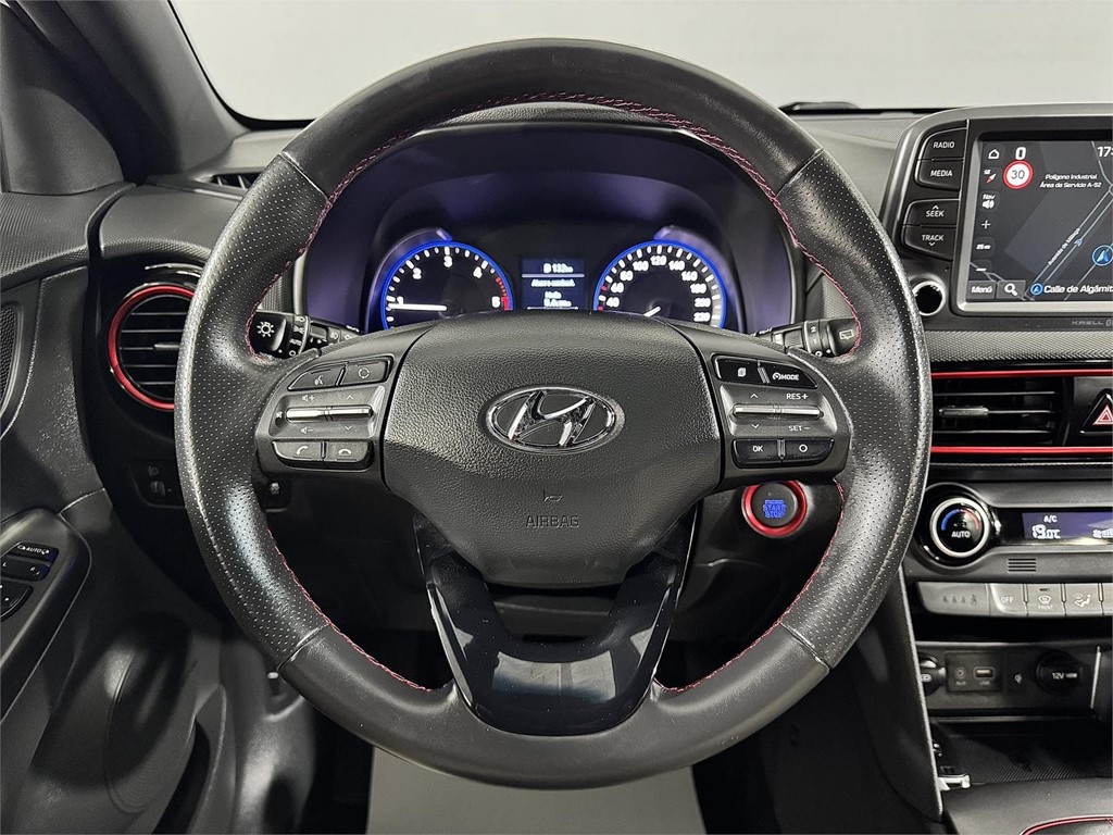 Foto 16 HYUNDAI Kona 1.6 CRDI 115CV Tecno Red 4X2