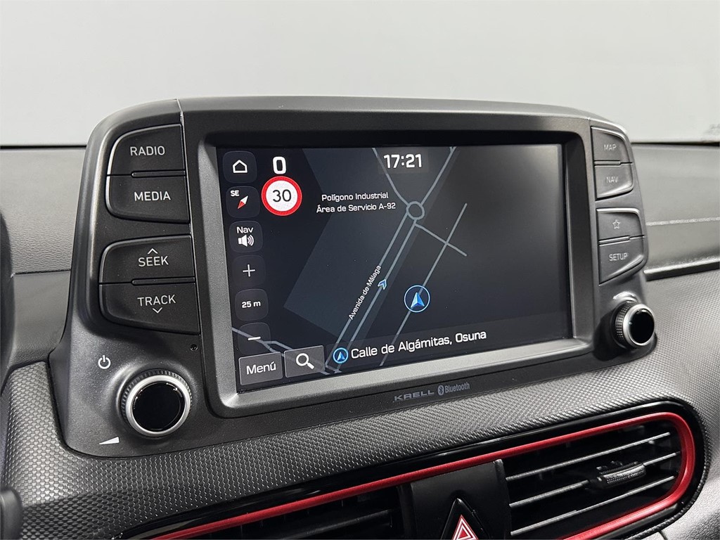 Foto 33 HYUNDAI Kona 1.6 CRDI 115CV Tecno Red 4X2