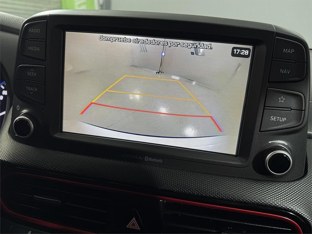 Foto 34 HYUNDAI Kona 1.6 CRDI 115CV Tecno Red 4X2