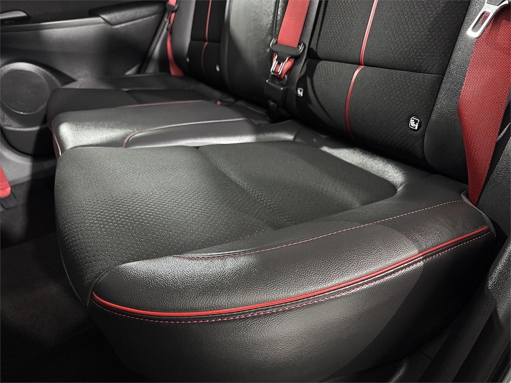 Foto 38 HYUNDAI Kona 1.6 CRDI 115CV Tecno Red 4X2