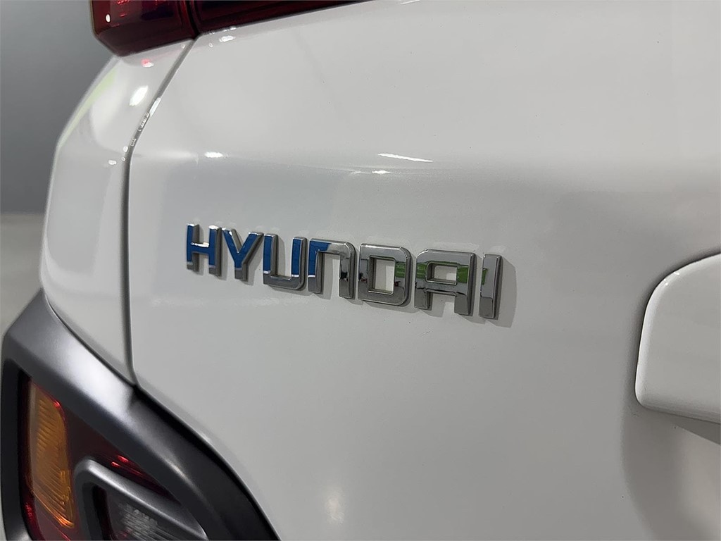 Foto 40 HYUNDAI Kona 1.6 CRDI 115CV Tecno Red 4X2
