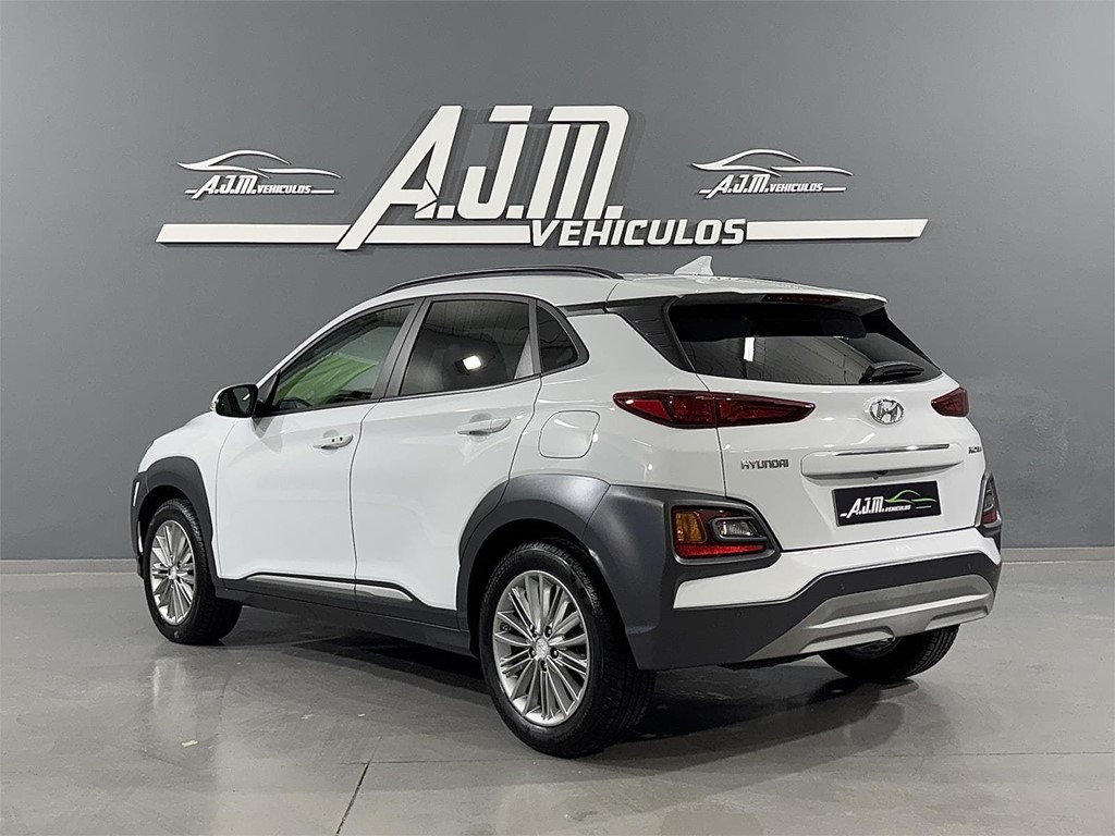 Foto 5 HYUNDAI Kona 1.6 CRDI 115CV Tecno Red 4X2